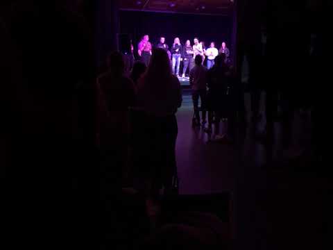 SSS synger "Timber" (Pitbull) på Sagavoll FHS