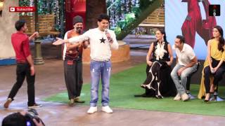 Funny Moments On The Kapil Sharma Show During Happ