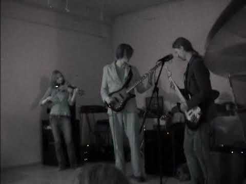 Ēnu Kaleidoskops - Fasādes sejas (2006, "Naktsputni dejo", Smiļģa muzejs)