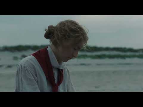 Little Women (2019) Jo and Beth beach scene "it's like the tide going out"