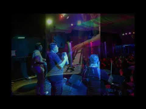 Grupo trazzo 2022 mix agua marina