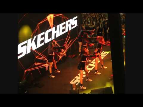 Skechers D'Lites 2 Sweet Monster Kpop Dance Competition 2017 - Virus Ladies' Performance
