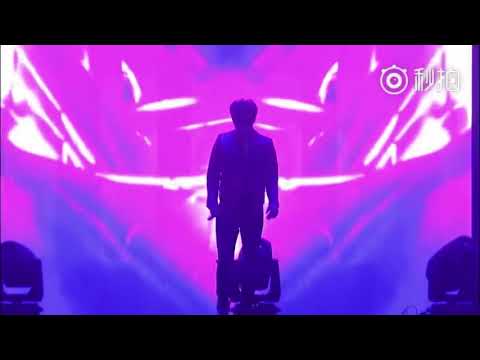 黄子韬 come back舞台