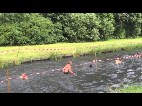 Slob- en slootrace tijdens de feestweek in de Wijdewormer 15 augustus 2015 2e video