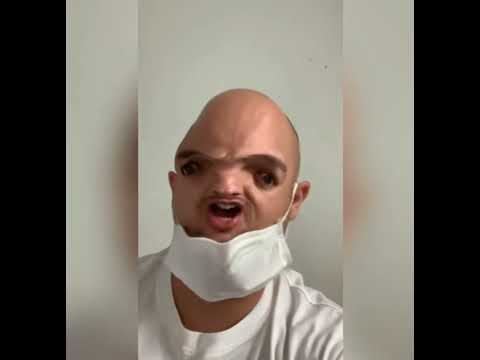 PIŠI TAMO SEKRETARICA, SEKRRETI