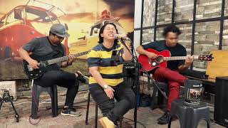 Download lagu Lena diulit intan - Wings Cover by DB mp3 Download lagu Lena diulit intan - Wings Cover by DB mp3