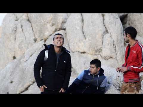 İsyankar Yaralı - ( Sahi Özlemeyecen mi ) 2016 Video Klip...