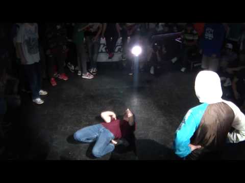 B-boy Tvik & B-boy Gadjet| B-boy 1x1 Selection | BREAKIDZ 2013 | CHELLES BATTLE PRO QUALIFIER