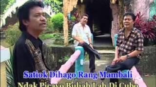 Download lagu MANGGALEH KAKI LIMO Cipt.Bob dalil voc.trio ambisi mp3 Download lagu MANGGALEH KAKI LIMO Cipt.Bob dalil voc.trio ambisi mp3
