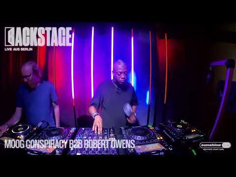 BACKSTAGE / 03. Juli 2021 / Dejvid Kavazovic, Moog Conspiracy b2b Robert Owens, Malte Süß