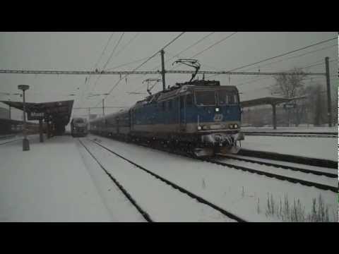Odjezd vlaku Os 6821 (ČD 163.079) - Most, 23. 2. 2013