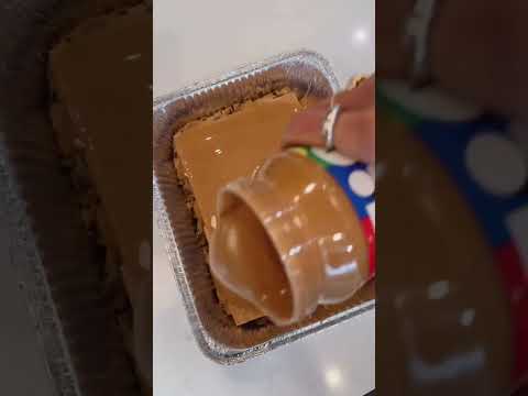 Dress up your foil pans and easily transport them this holiday season with this find!