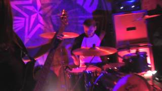 The Unmothered - Gravitons (Live)