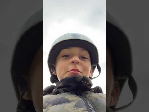 Sirener folk med kompisar