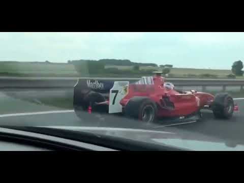 Formula 1 on a Czech highway with Lamborghini and Bugatti - illegal racing