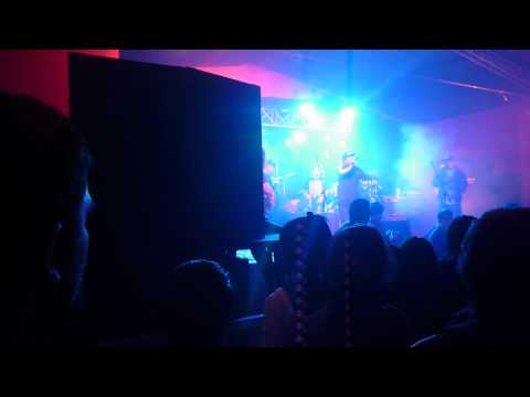 NHANDEI ZHA FEAT CONTROL Z- KLEINA MC-EMCIKARIO