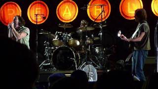 Pearl Jam - Johnny Guitar - Seattle 2