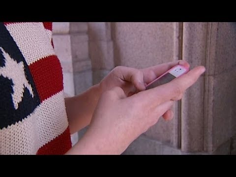 Helgpanelen om otydliga sms, badrum och talangtävlingar - Nyhetsmorgon (TV4)