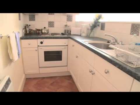 Isle of Wight Accommodation - Woodcliffe Apartments.mp4