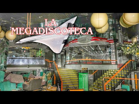 La Mega Discoteca più grande d'Italia - abbandonata dagli anni 90 con un aereo al suo interno!