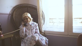 Carly Rae Jepsen – “Let’s Be Friends” Live - La Blogothèque Take Away Show