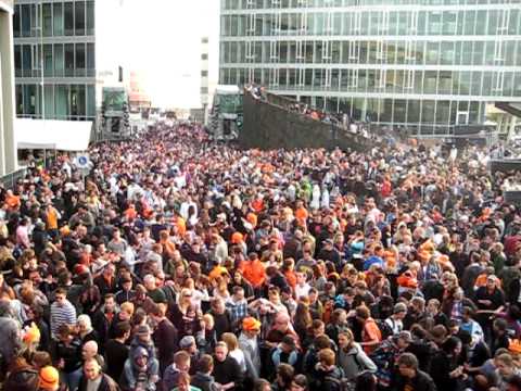 DJ Saint @ Zodiak Commune - Queensday Festival 2010 [30-04-2010, Kennedyplein, Eindhoven]