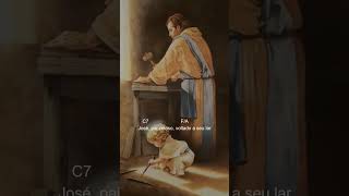 Olhando a Sagrada Família