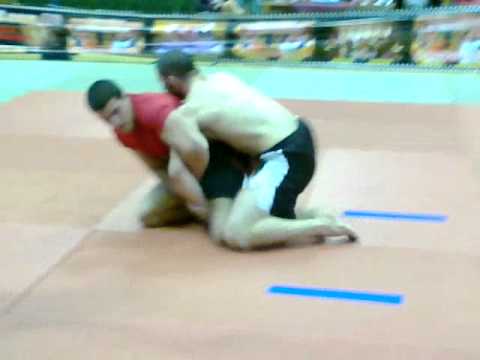 BJJ No Gi Pazardjik 2011 - Angel Karaivanov vs Nikolay Neshev -90kg