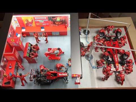 FERRARI F1TEAM  box scala 1/20 F1 2000