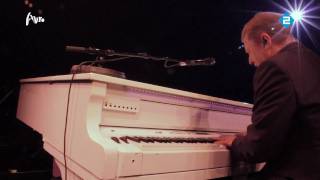 La Vie En Rose - Grace Jones