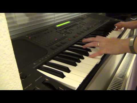 Muumimusiikkia syntikalla - Teatteri