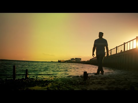 Dan Reardon - Set My World Ablaze (Official Music Video)