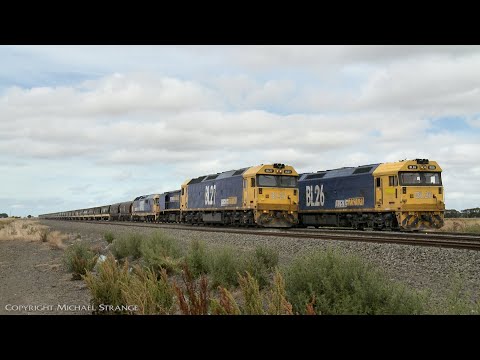 A 5th Locomotive Is Added To 7735V Grain Train (30/12/2020) - PoathTV Australian Railways