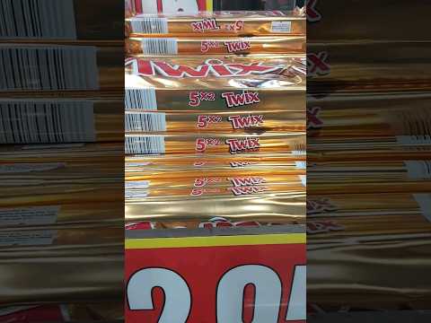 Twin packs TWIX #chocolate #naturesounds #trendingshorts #viral #funny