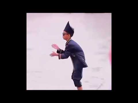 Indonesian Boat Racing Kid - Tiktok Meme - I’m young black and rich