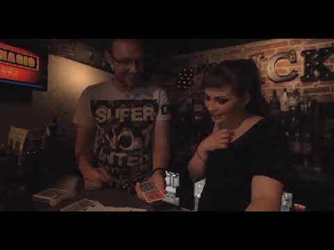 Roll (Gimmicks and Online Instructions) by Chris Congreave