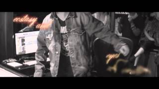 Evan Ross how to live alone