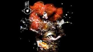 Björk - Crystalline - Biophilia