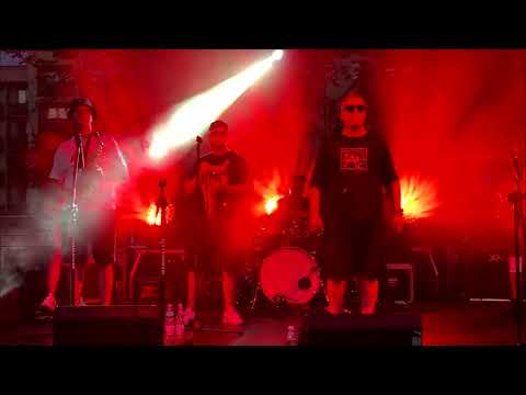 KoOpeRacJa – Sztandary (na żywo)