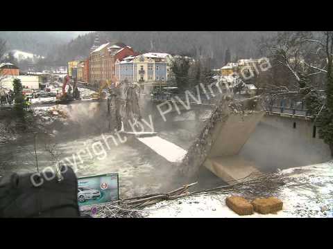 Fall der Hochbruecke in Bruck an der Mur
