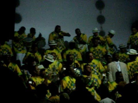 Solo de repique de Léo e Marcel