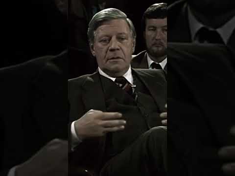 Helmut Schmidt über Asyl – deutliche Worte des Altkanzlers