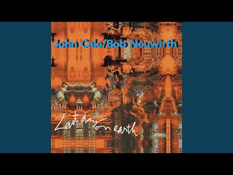 Videoclip de Who's In Charge? — John Cale
