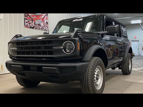 Turning this base model Bronco into something tuff!