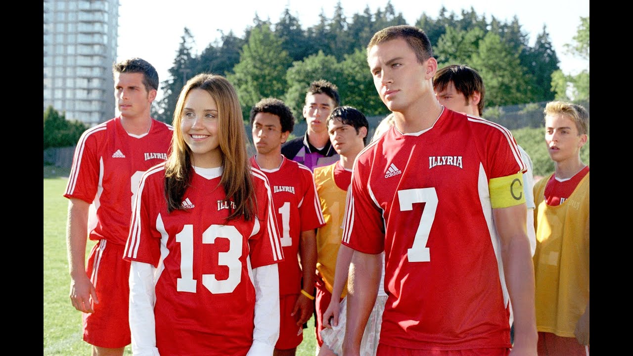 Girlfriend Secretly Joins Men's Football Team To Take Revenge From Her Ex Boyfriend.
