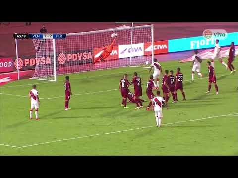 GOLAZO DE CUEVA PARA EL 2-1 ANTE VENEZUELA LO CELEBRA CON SU PADRE GARECA