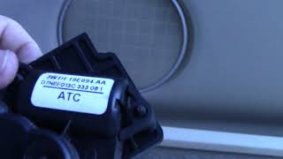 2003-2011 Lincoln Town Car - Blend Door Actuator Recirculation Door Code 1242 B1242