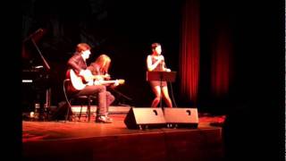 fais moi mal johnny Carmen maria vega à la BnF