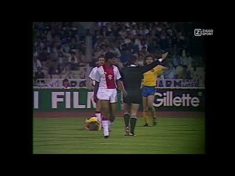 Ajax - Lokomotive Leipzig CWC F 1987