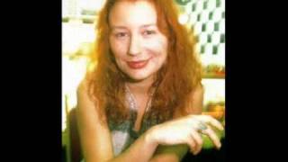 Tori Amos - Happy phantom demo 1